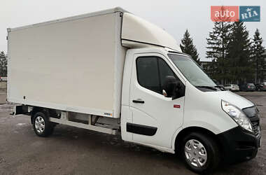 Вантажний фургон Renault Master 2015 в Сарнах