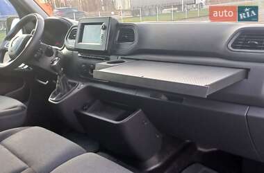 Грузовой фургон Renault Master 2020 в 