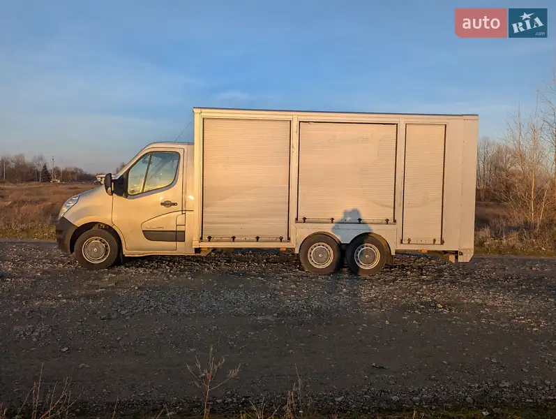 Вантажний фургон Renault Master 2016 в 