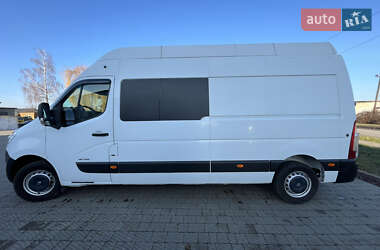 Вантажний фургон Renault Master 2015 в Володимирі