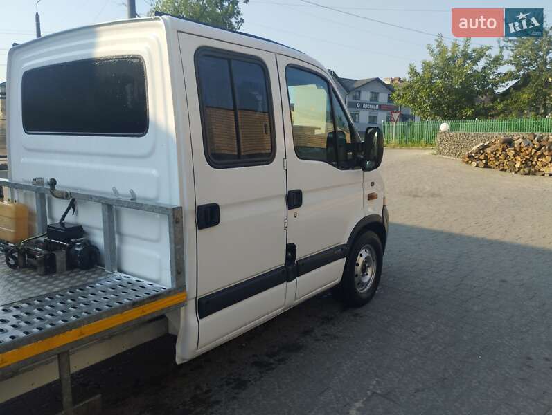 Эвакуатор Renault Master 2010 в Ивано-Франковске