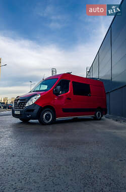 Грузопассажирский фургон Renault Master 2019 в 