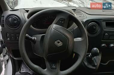 Вантажний фургон Renault Master 2016 в Тернополі