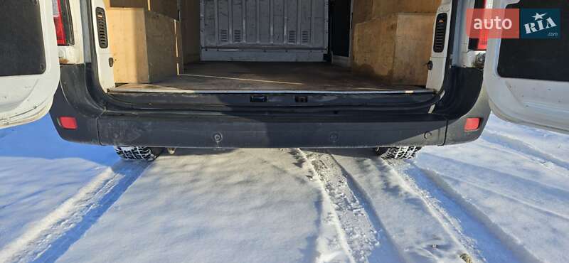 Грузовой фургон Renault Master 2014 в Тернополе