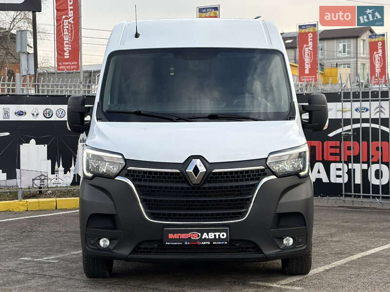 Грузовой фургон Renault Master 2019 в 