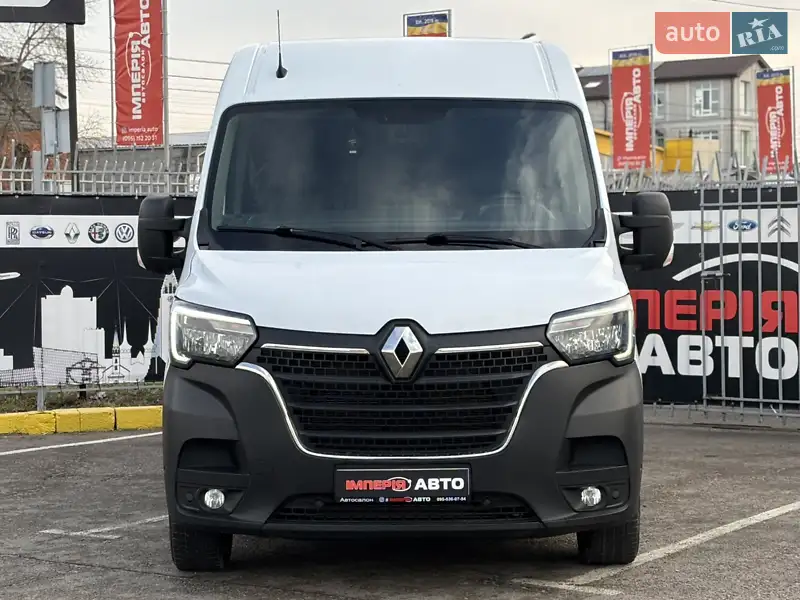 Грузовой фургон Renault Master 2019 в 