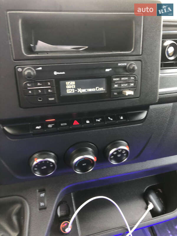 Микроавтобус Renault Master 2021 в Черновцах