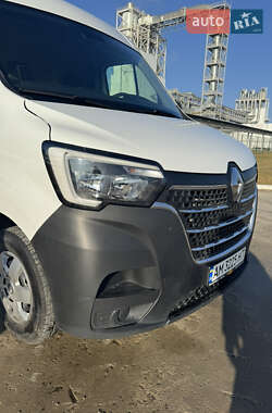 Вантажний фургон Renault Master 2021 в 