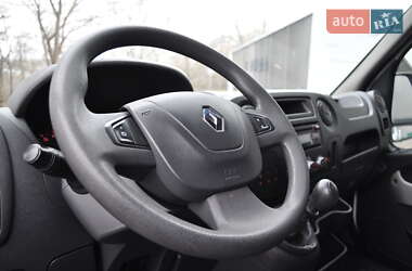 Грузовой фургон Renault Master 2018 в 
