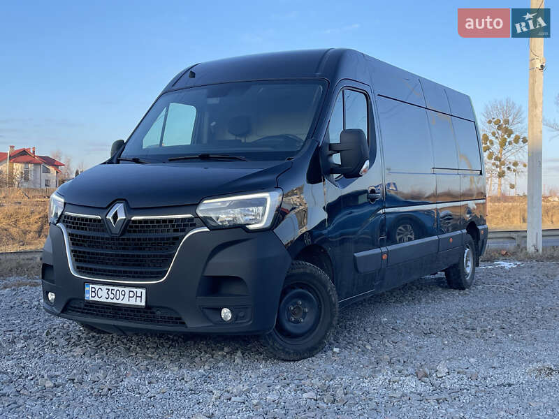 Вантажний фургон Renault Master 2019 в Львові