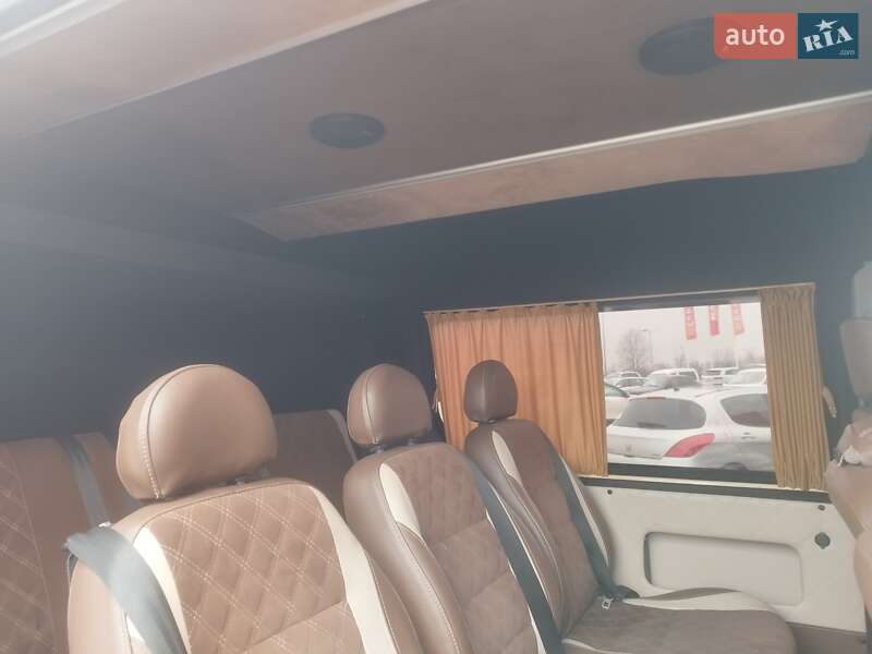 Микроавтобус Renault Master 2018 в Черновцах