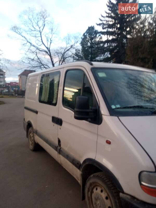 Микроавтобус Renault Master 2003 в Брошневе-Осаде