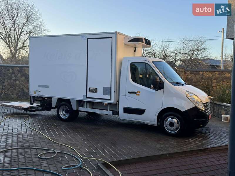 Рефрижератор Renault Master 2015 в Киеве