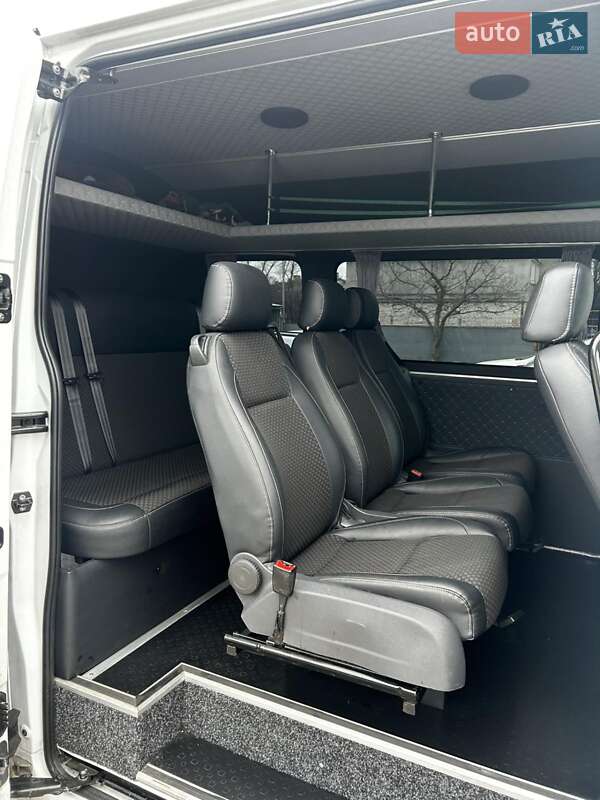 Грузопассажирский фургон Renault Master 2022 в Староконстантинове