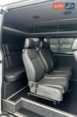 Грузопассажирский фургон Renault Master 2022 в 