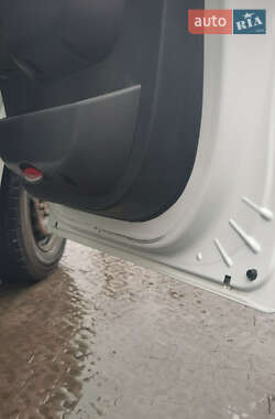Грузовой фургон Renault Master 2013 в Полтаве