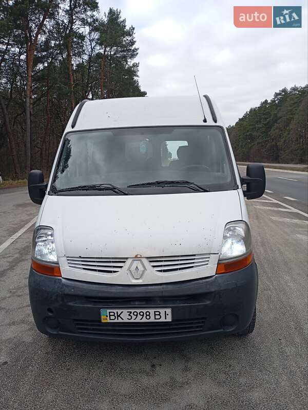 Микроавтобус Renault Master 2007 в Буске