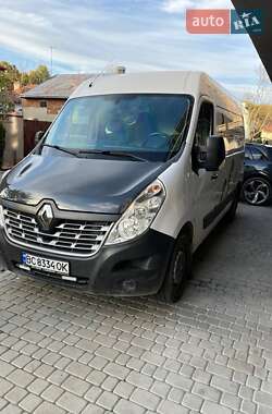 Вантажний фургон Renault Master 2018 в Львові