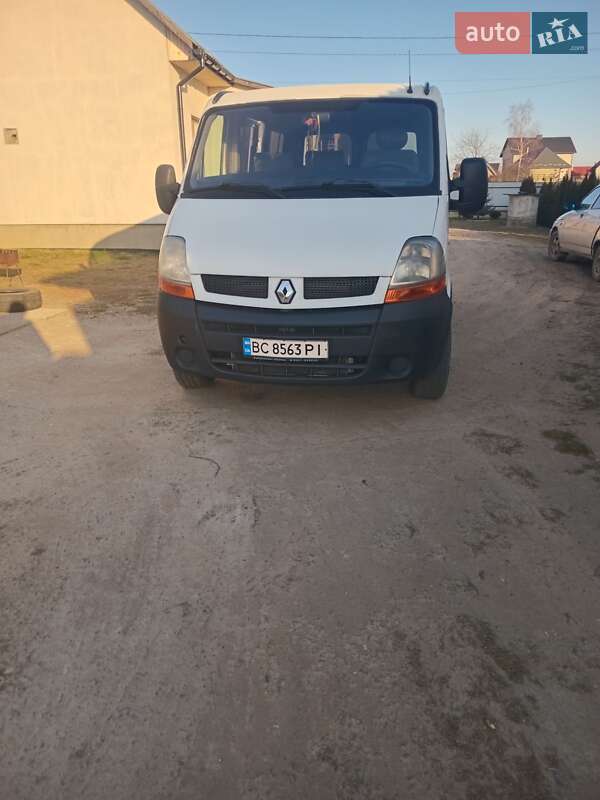 Мікроавтобус Renault Master 2004 в Яворові