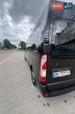 Микроавтобус Renault Master 2019 в 