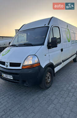 Грузовой фургон Renault Master 2006 в Городке