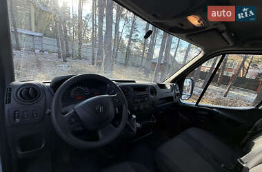 Грузовой фургон Renault Master 2019 в 