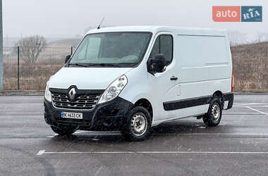 Вантажний фургон Renault Master 2016 в Рівному