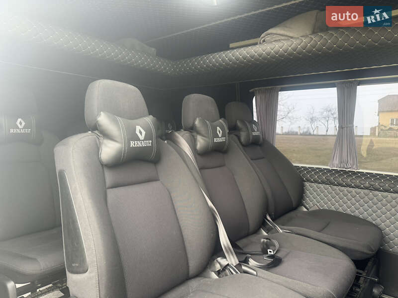 Грузопассажирский фургон Renault Master 2017 в Журавном