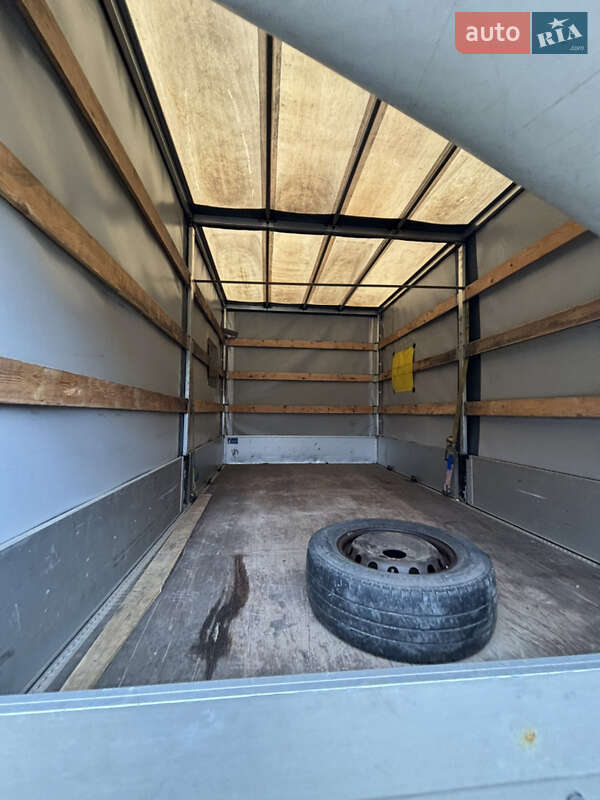 Грузовой фургон Renault Master 2018 в Мостиске