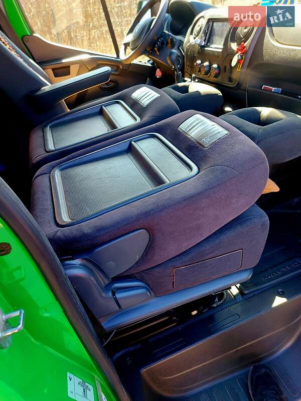 Автовоз Renault Master 2018 в Виннице