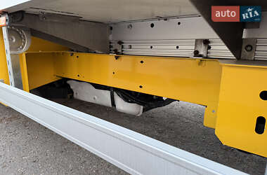 Вантажний фургон Renault Master 2021 в 