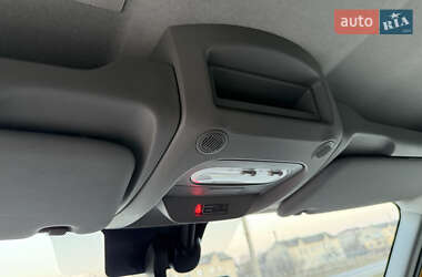 Вантажний фургон Renault Master 2021 в 