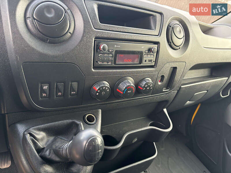 Грузовой фургон Renault Master 2017 в Полтаве фото 12 Грузовой фургон Renault Master 2017 в Полтаве