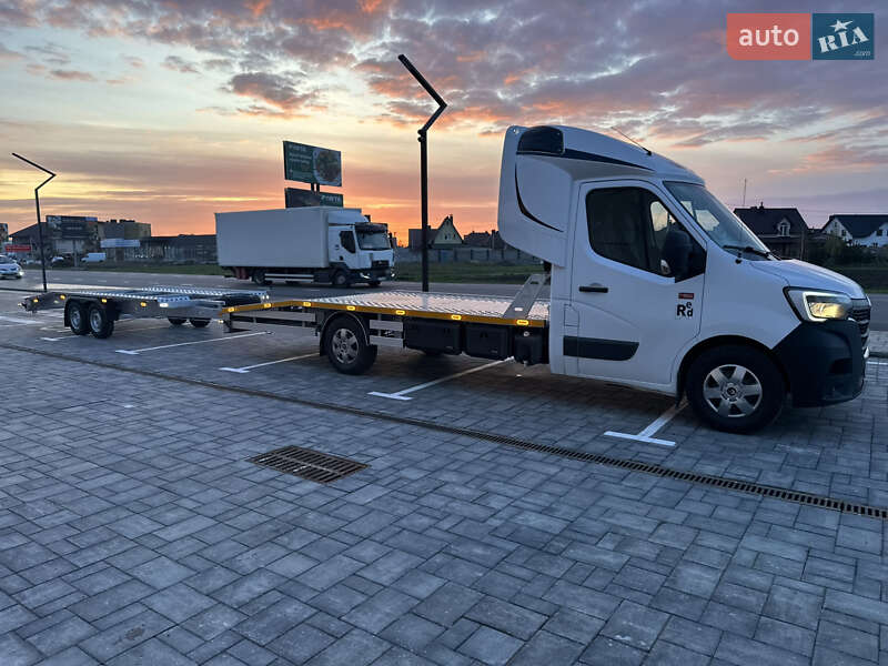 Автовоз Renault Master 2021 в Луцке