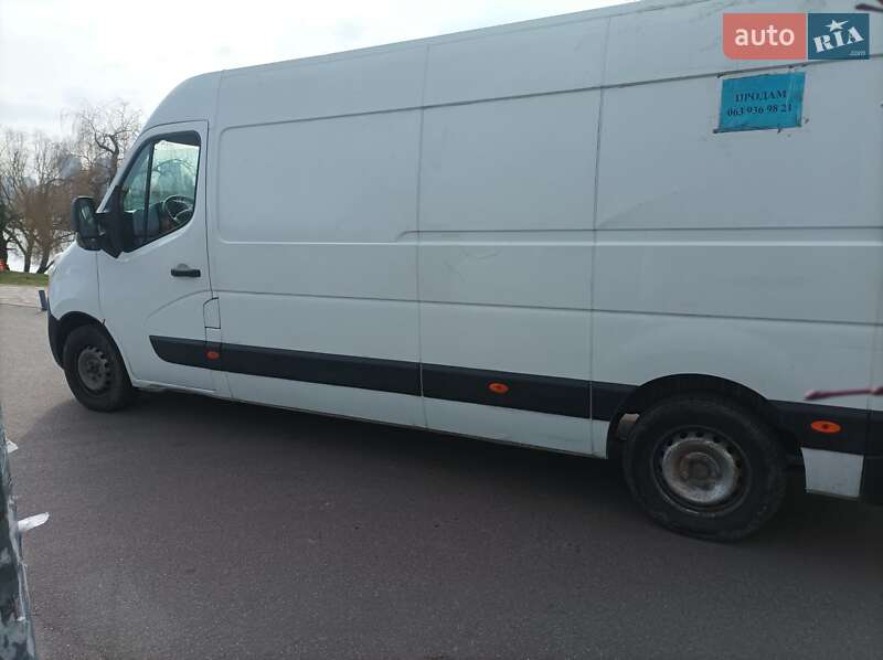 Грузовой фургон Renault Master 2016 в Киеве