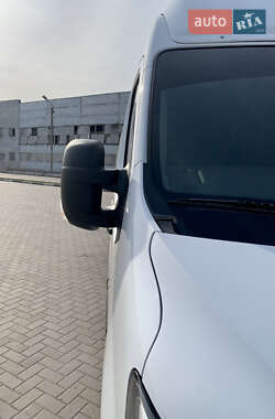 Грузовой фургон Renault Master 2020 в 
