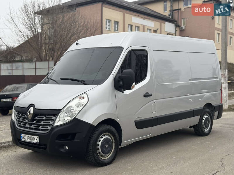 Вантажопасажирський фургон Renault Master 2015 в Харкові