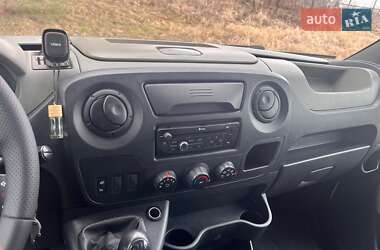 Грузовой фургон Renault Master 2014 в 