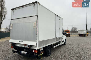 Грузовой фургон Renault Master 2013 в 