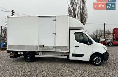 Грузовой фургон Renault Master 2013 в 