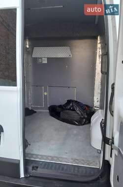 Микроавтобус Renault Master 2017 в 