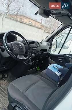 Вантажний фургон Renault Master 2012 в 