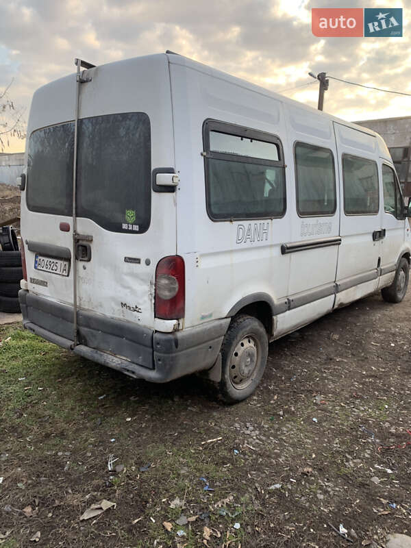 Грузовой фургон Renault Master 2001 в Мукачево