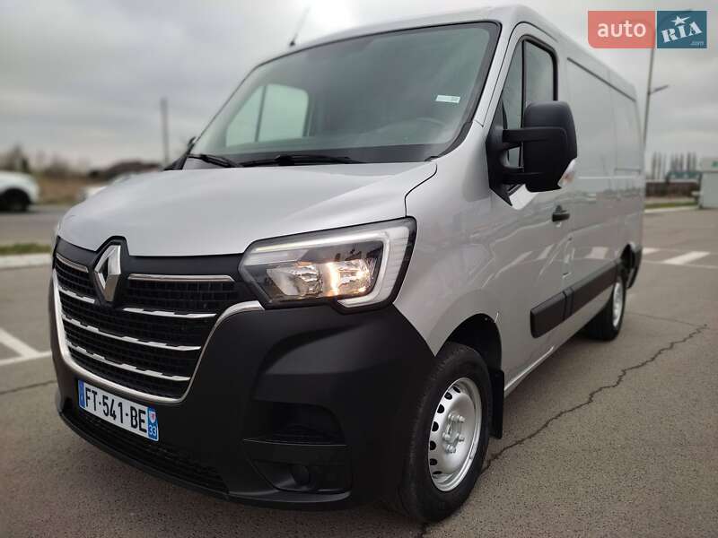 Грузовой фургон Renault Master 2020 в 