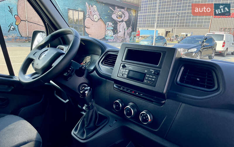 Грузовой фургон Renault Master 2020 в Луцке