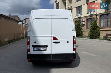 Грузопассажирский фургон Renault Master 2016 в 