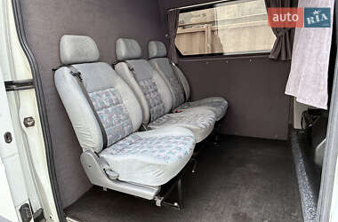 Грузопассажирский фургон Renault Master 2016 в 