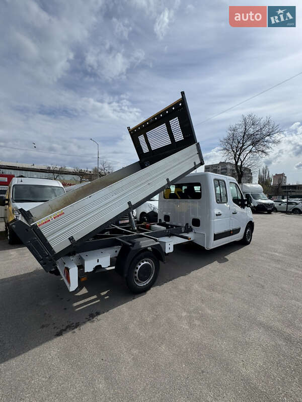 Вантажопасажирський фургон Renault Master 2020 в Києві