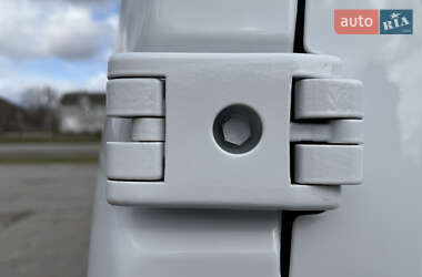 Вантажний фургон Renault Master 2021 в 