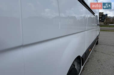 Вантажний фургон Renault Master 2021 в 